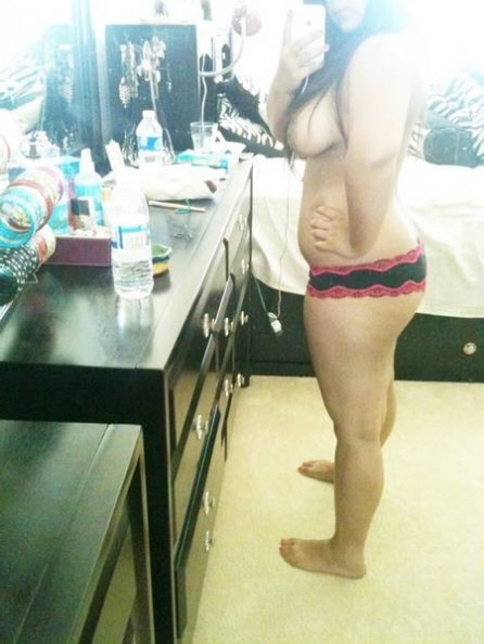 selfie mirror naked girl Chubby