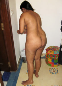 chubby full nude babe