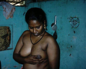 huge boobs indian babe