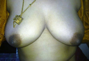 nude boobs sexy babe