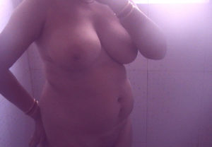nude bhabhi boobs photo