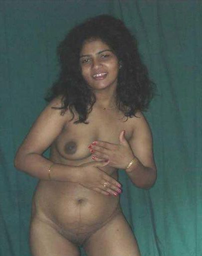 Kinky Mature Indian Bhabhi Naked Boobs Indian Porn Pictures Desi Xxx Photos