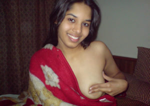 desi indian hiding nipple pic