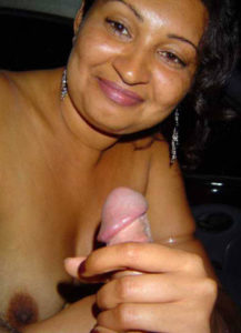 indian aunty giving blowjob