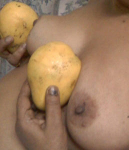 naughty bhabhi boobs with mango