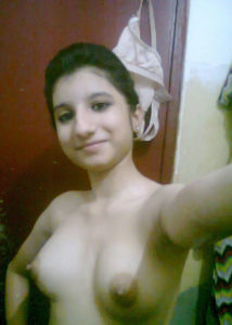 desi indian naked tits
