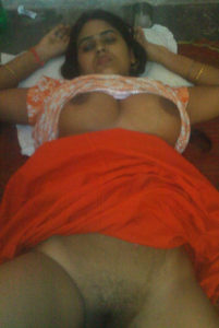 desi bhabhi horny naked