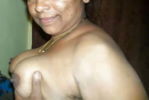 indian aunty xx nipples