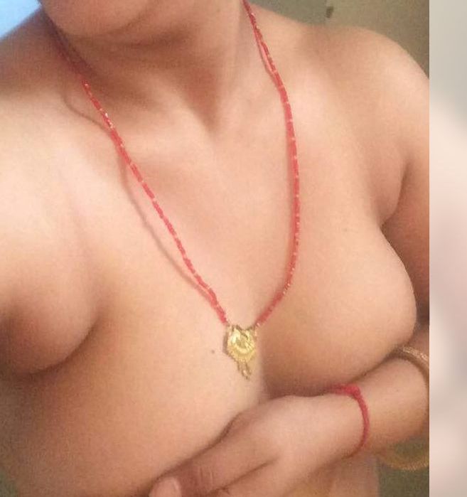 Desi Moti Nude - Moti Bhabhi Big Boobs Naked Pic â€¢ Indian Porn Pictures - Desi Xxx ...