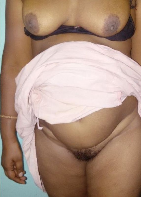 Bigboobstamil - Big Boobs Tamil Housewife Naked Pic â€¢ Indian Porn Pictures - Desi ...