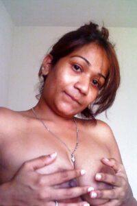 Desi tits naked xx