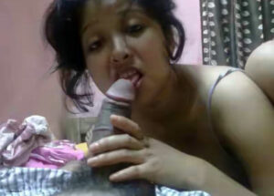 bhabhi licking thick cock