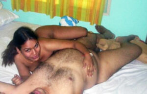 sex with mature Indian aunty