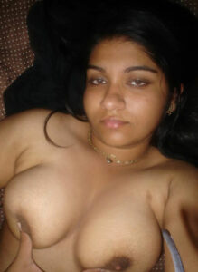 Gorgeous big tits desi indian girl
