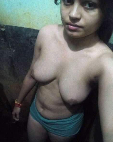 Amateur Girlfriend Leaked Nude